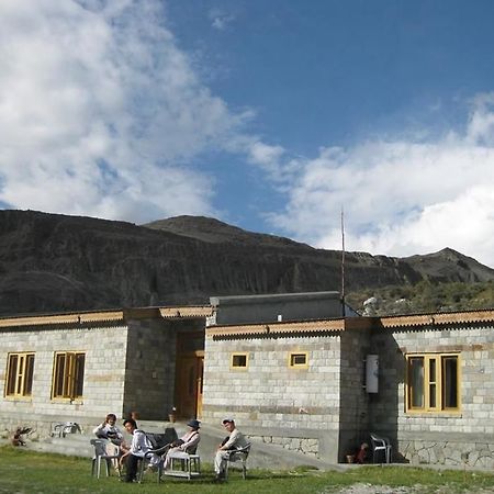 Sarai Silk Route Hotel Gilgit Eksteriør billede